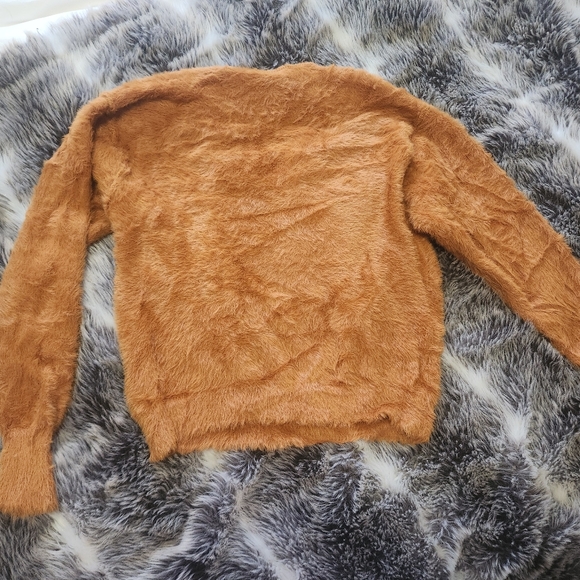 Abibelle caramel shirt really soft - Picture 2 of 3